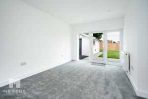 Photo 24- click for photo gallery